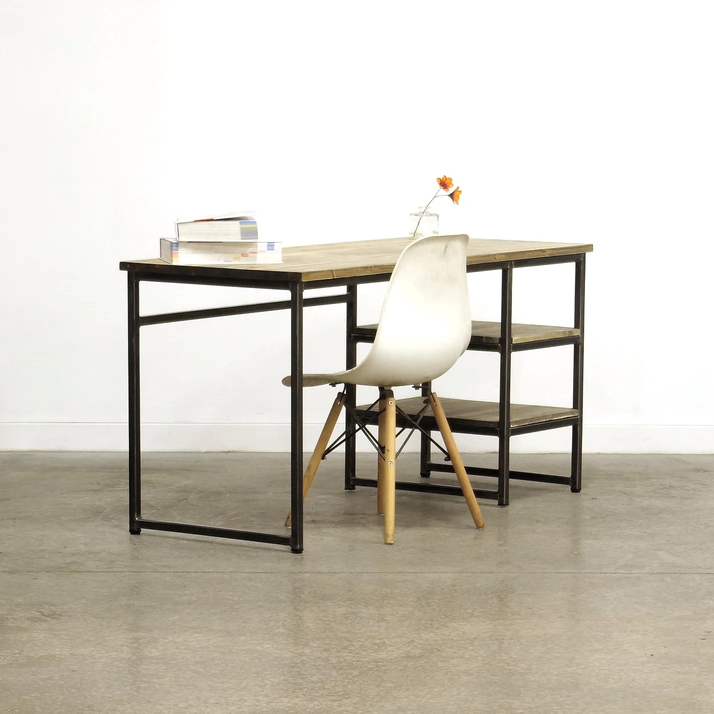 Desk Nº 3 - Gun Metal / Pine