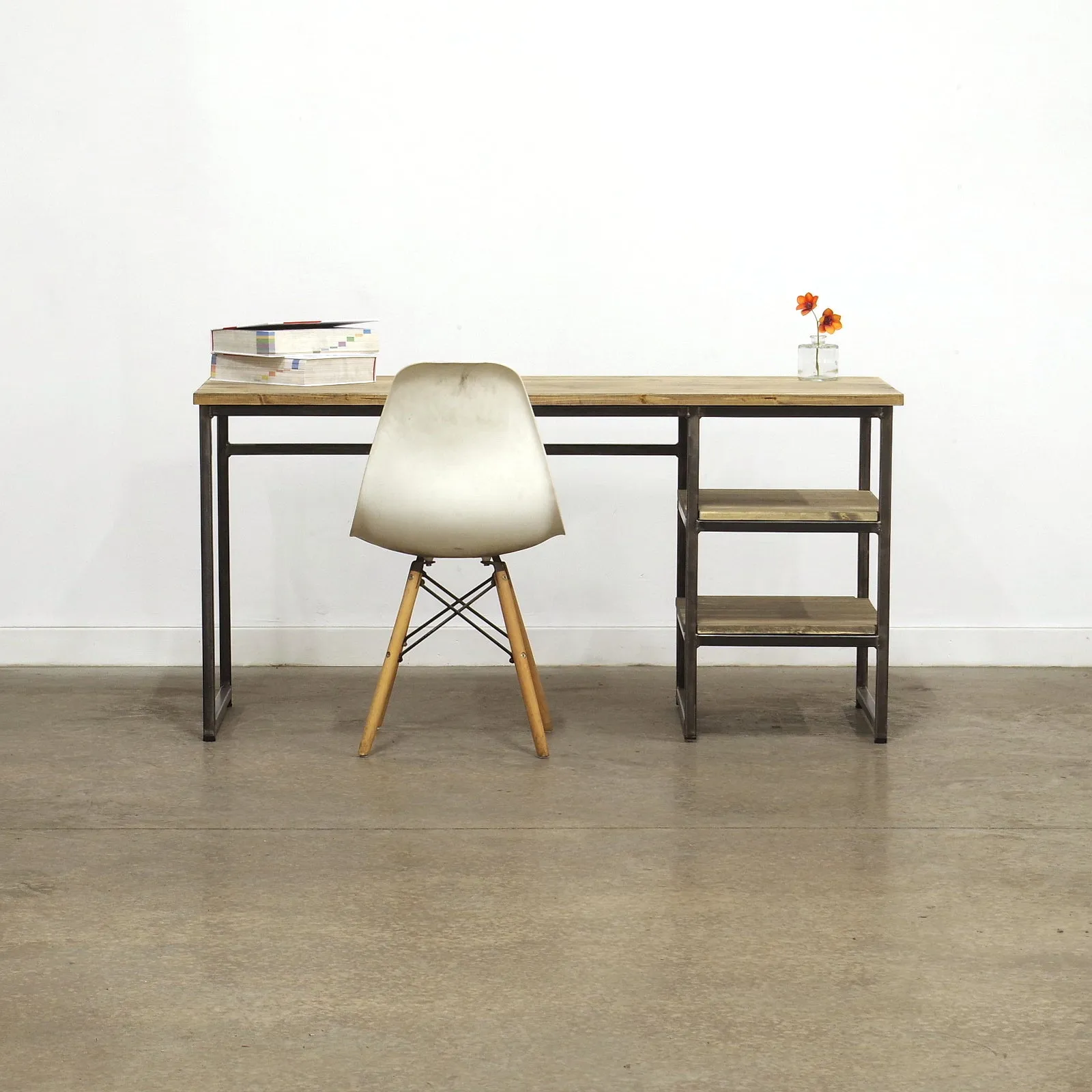Desk Nº 3 - Gun Metal / Pine