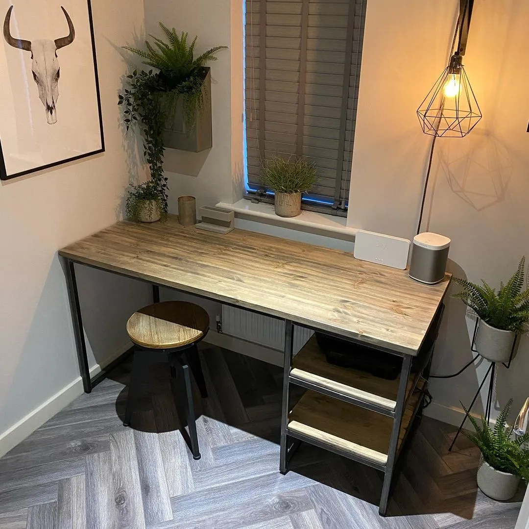Desk Nº 3 - Gun Metal / Pine