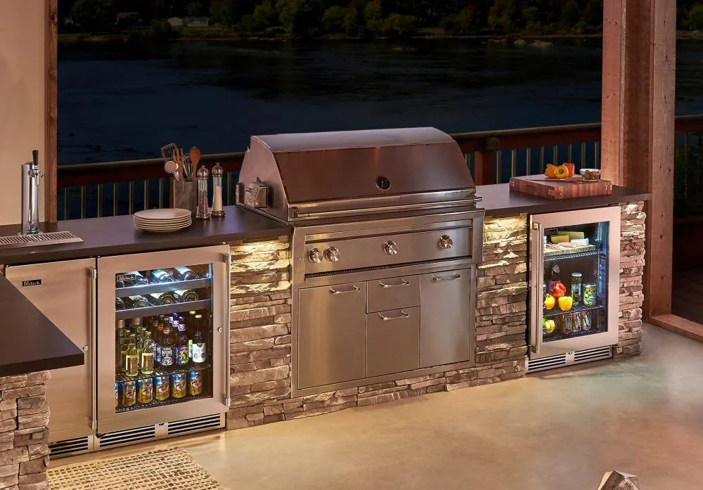 Perlick 24 inch Outdoor Built-In Compact Refrigerator HP24RM-4-3