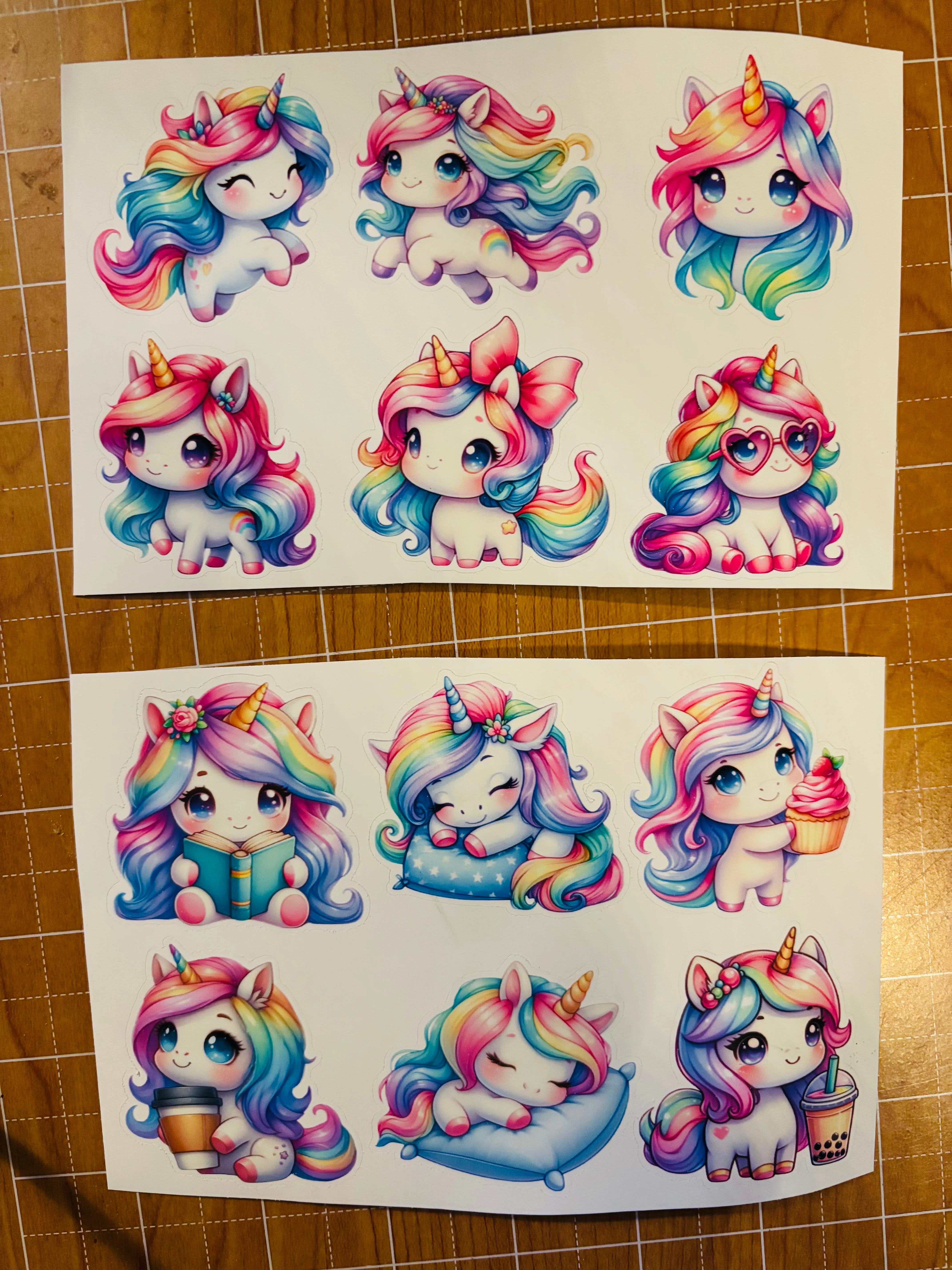 Rainbow unicorns! Adorable!