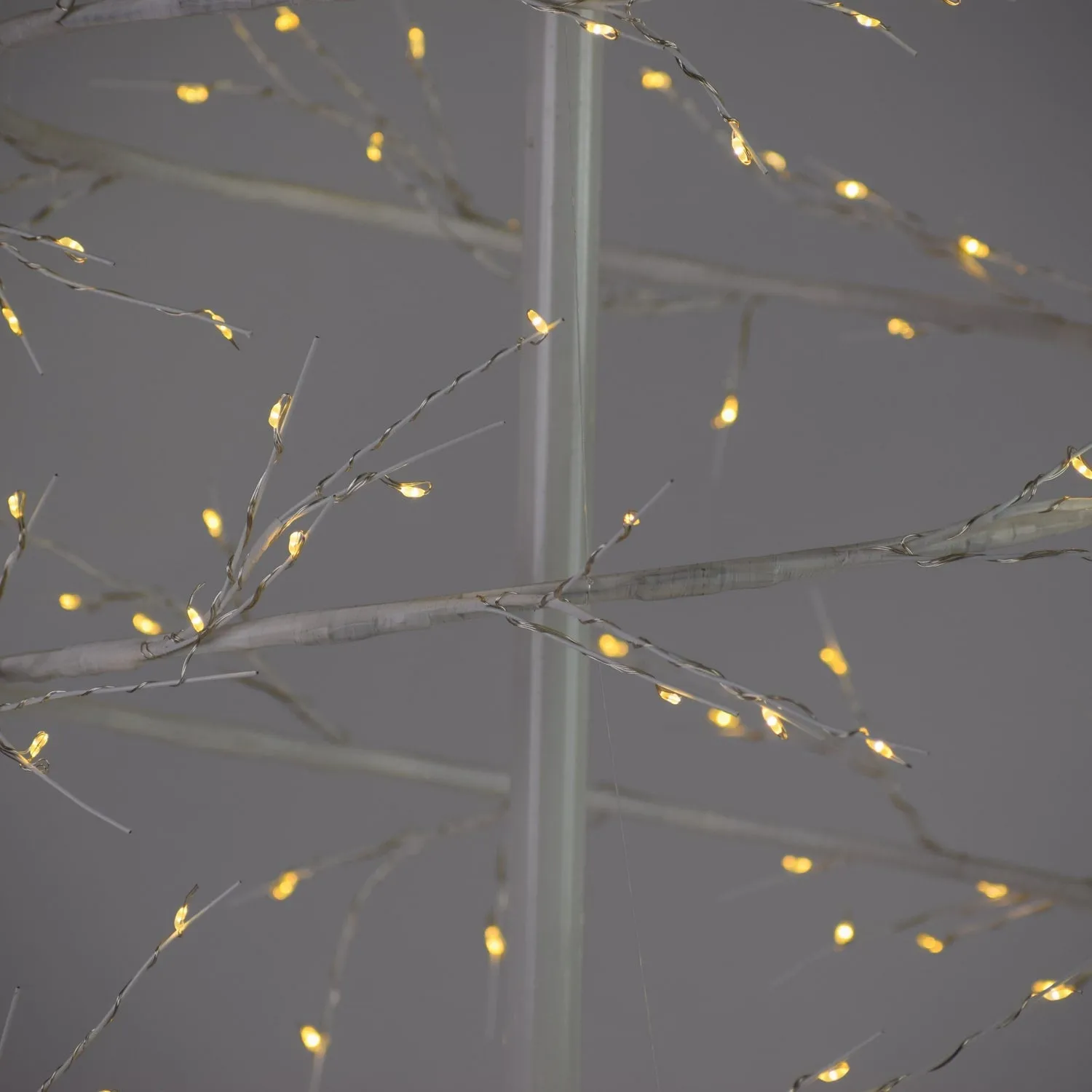 Revolve Tree - 2 Colors Available