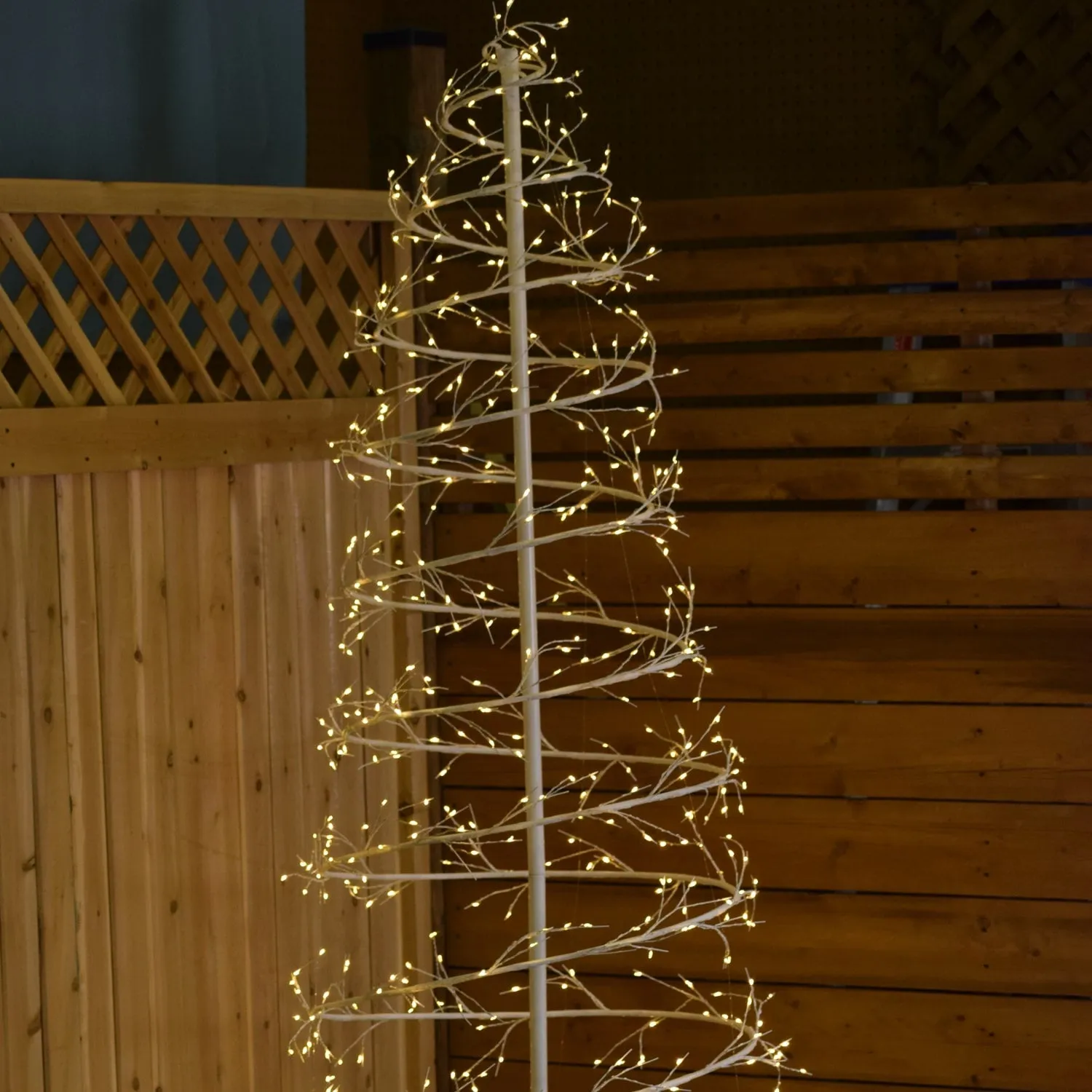 Revolve Tree - 2 Colors Available